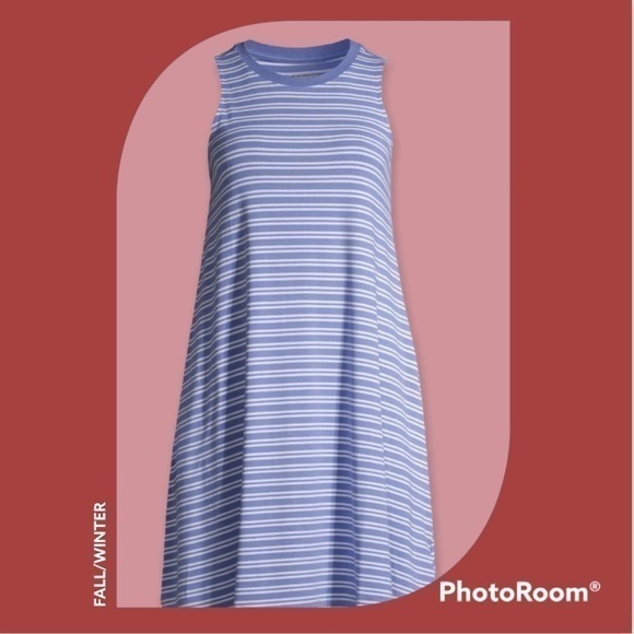 Sleeveless Dress with Pockets - Picture 5 of 7